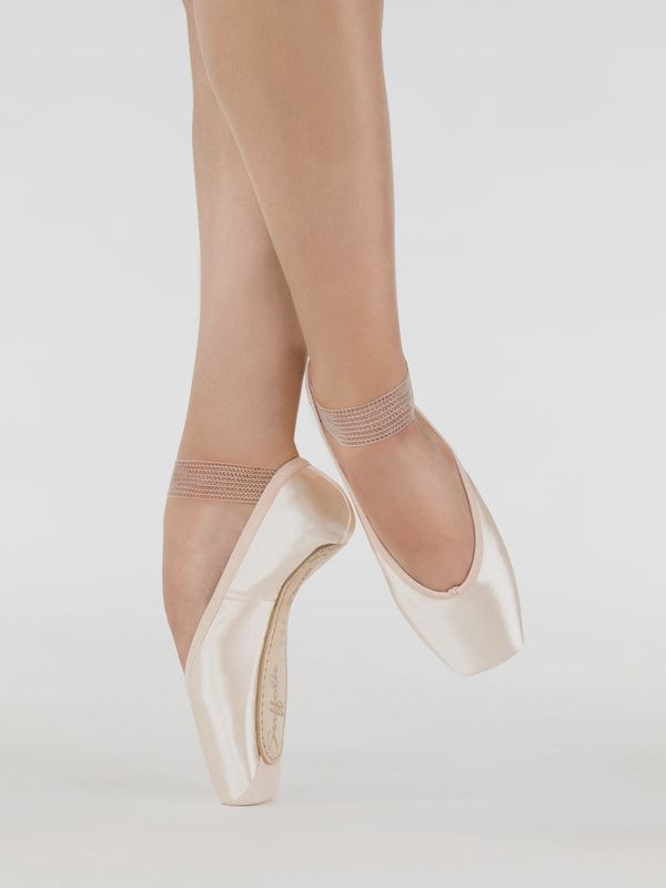 Suffolk Royale Pointe Shoe - Light Insole