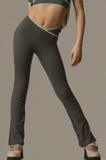 Tiger Friday Split Flare Leggings