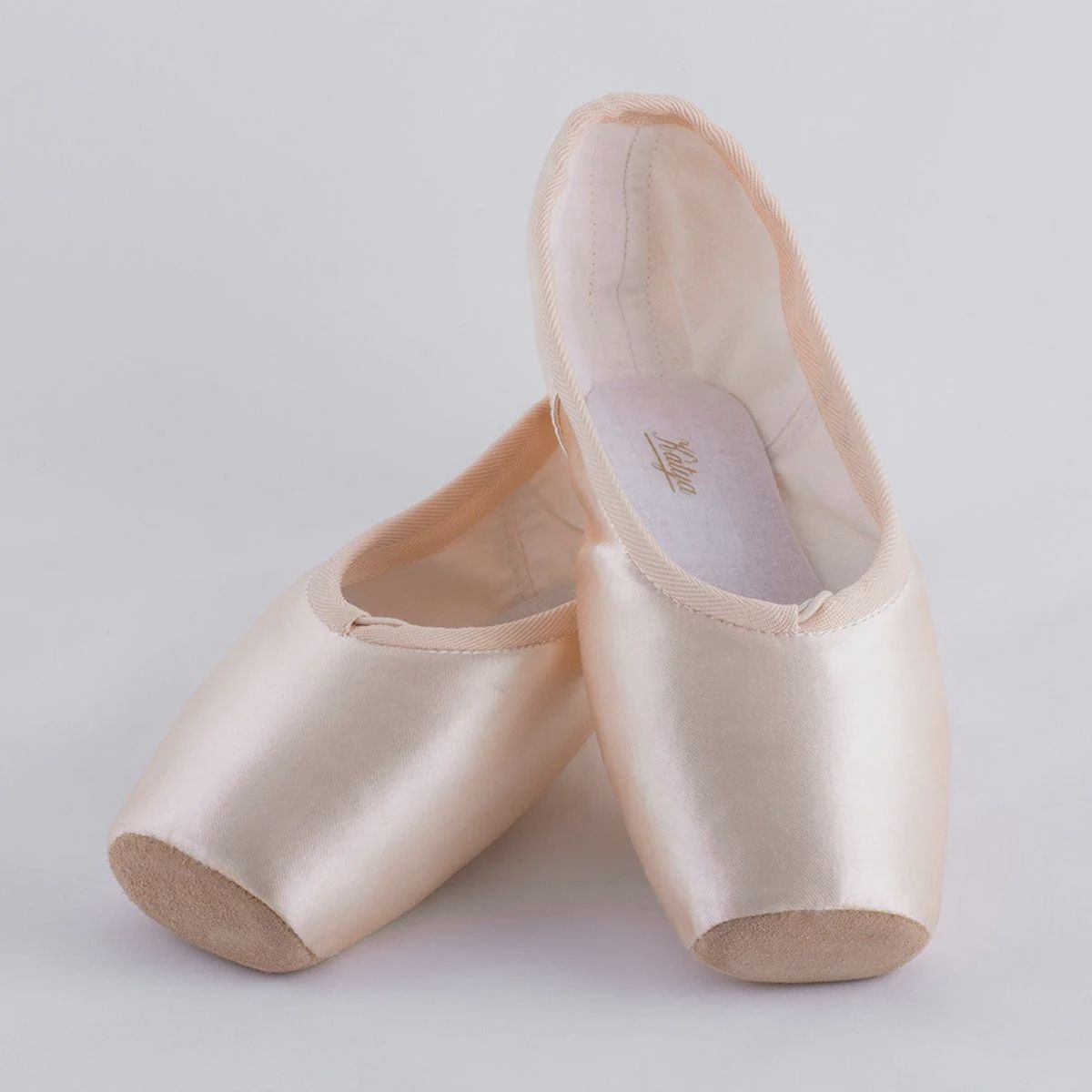 Nikolay "Katya" Pointe Shoe