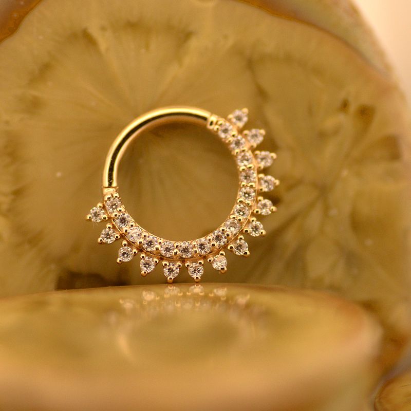 14K Solid Gold Radiating Moissanit Clicker Ring 1.2x8 mm