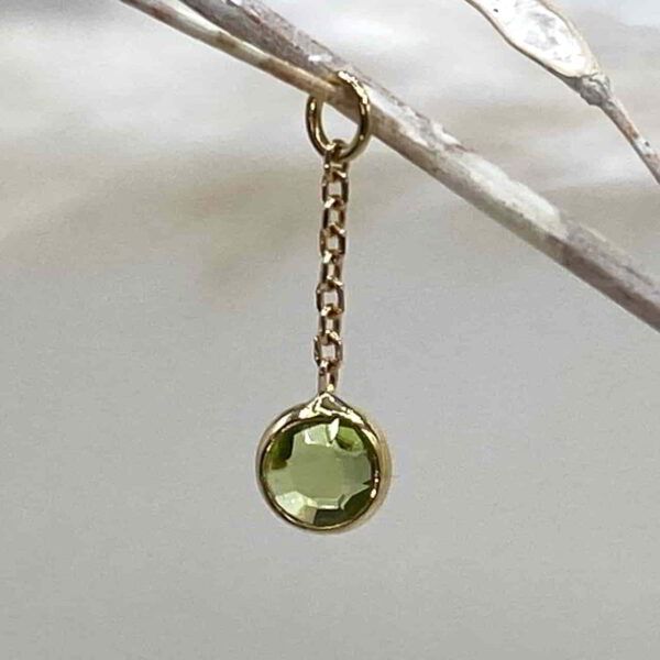 Seven Five Zero 18K Solid Yellow Gold Charm - The Kingfisher Peridot