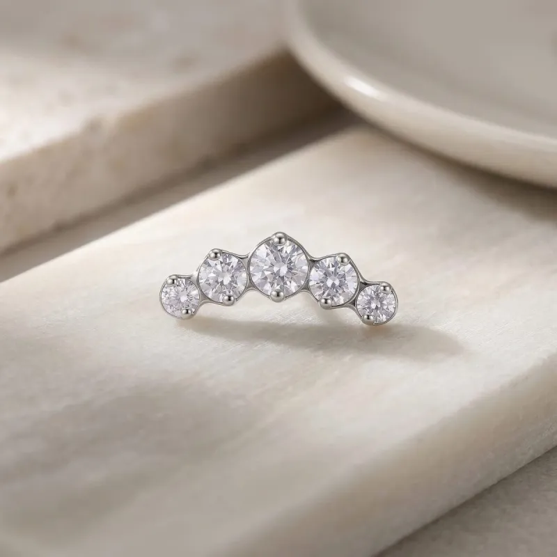 Tremun Titanium Threaded End Prong Cluster - White CZ