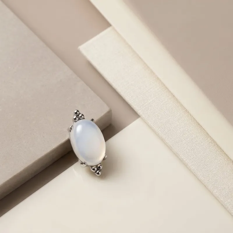 Tremun Titanium Threaded End Nola  - Moonstone