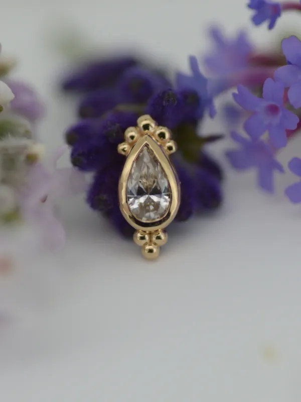 Alchemy Adornment 14K Solid Yellow Gold Amrit threadless end