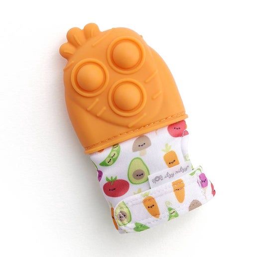 Itzy Teething Mitt Carrot
