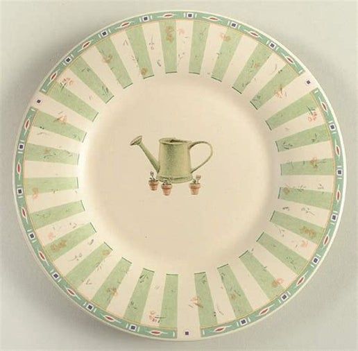 Pfaltzgraff - Naturewood Accent Salad Plate 8-1/4" Wateringcan Design