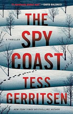 The Spy Coast - (Martini Club) by Tess Gerritsen (Paperback)