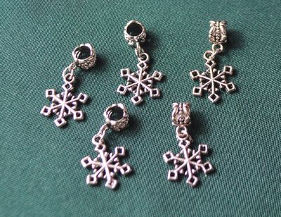 Vintage Style Christmas Dangle Bead Charm