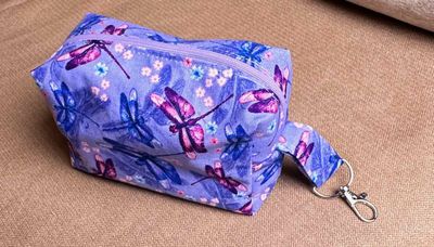 Dragonfly Fabric Box Bag with Lining, Lobster Clasp, and Zipper Close