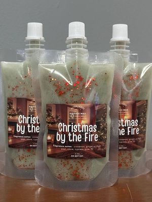 'Christmas by the Fire' Squeeze Wax™ Squeezable Soy Wax Melt