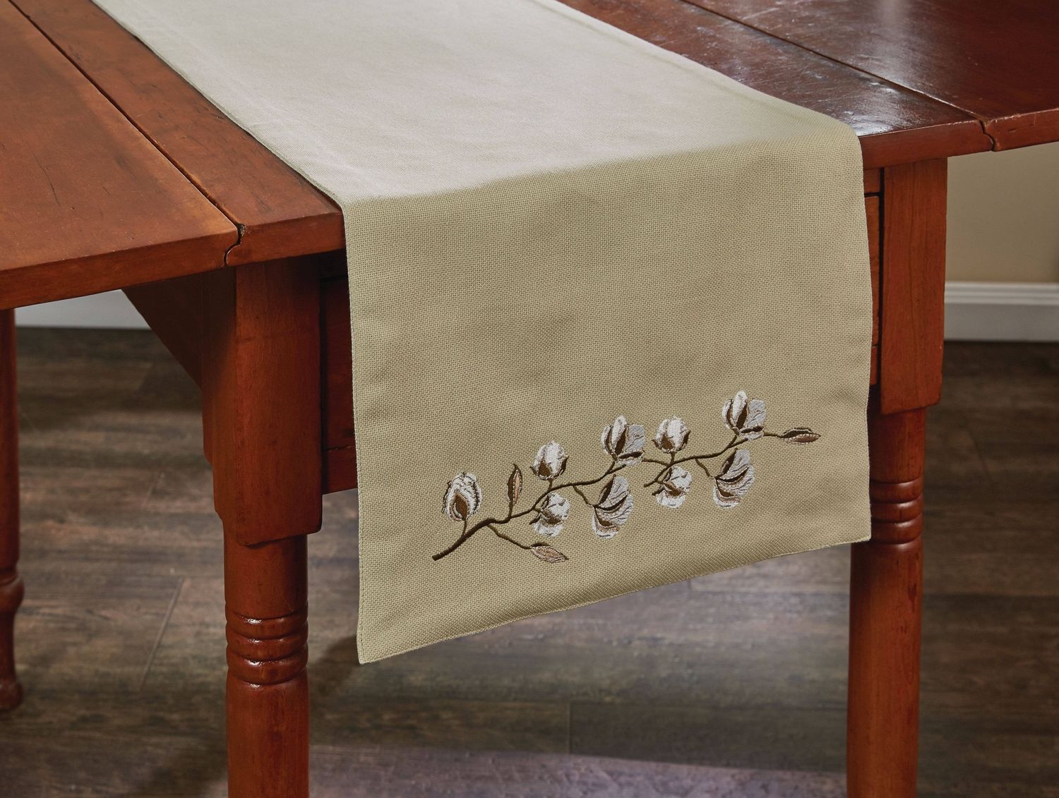 Cotton Wreath Table Runner  - 54"L