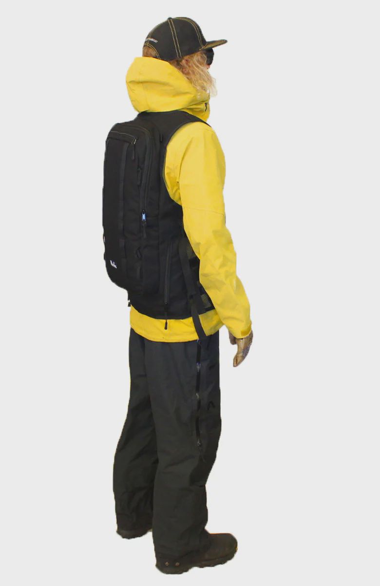 WhatVest Full Send Black