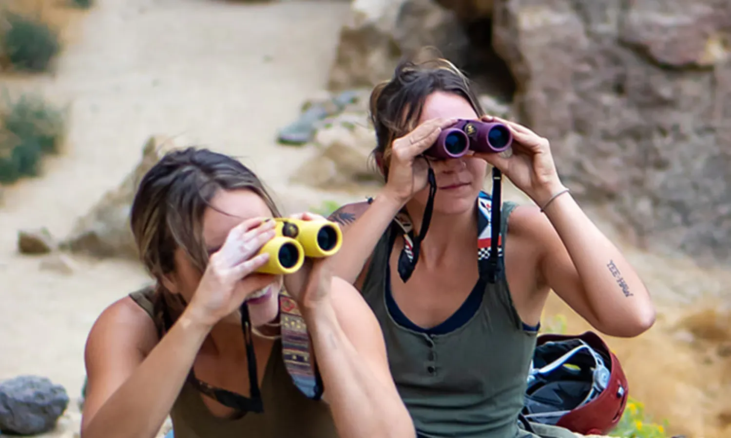 Nocs Field Issue 10x32mm Binoculars