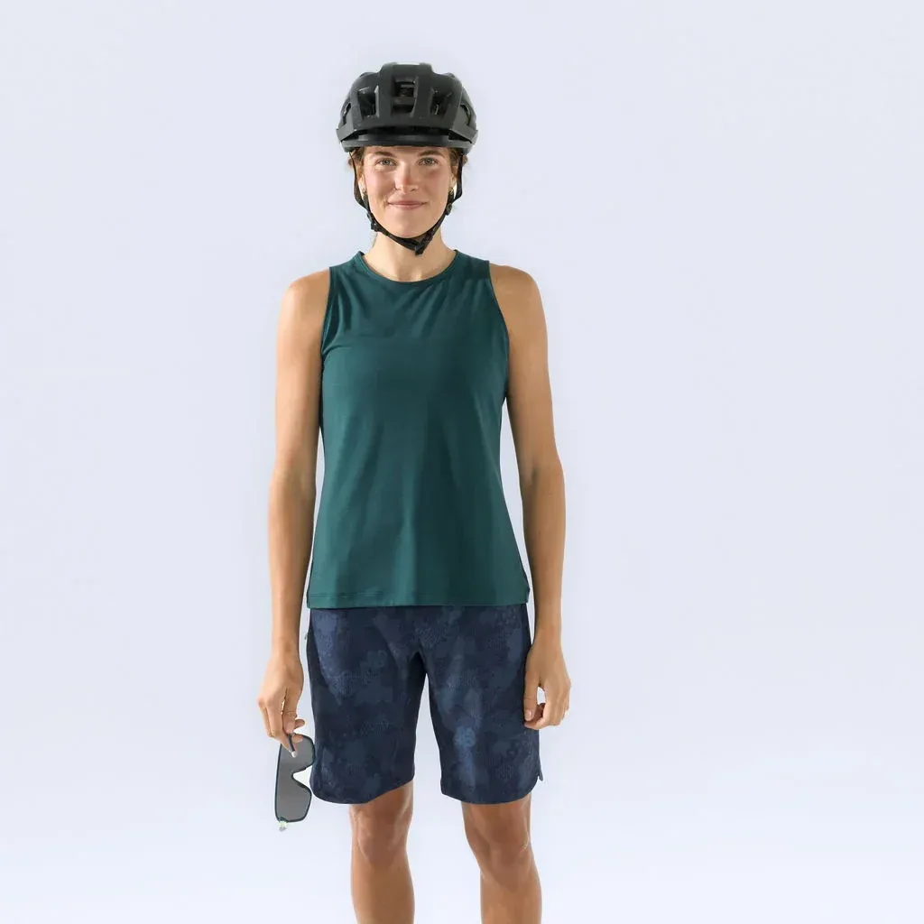 Wild Rye Women's Lola Muscle Tank / Spruce / 4, alternate view 2