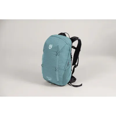 NEMO Resolve Women's 25L Technical Daypack, front view