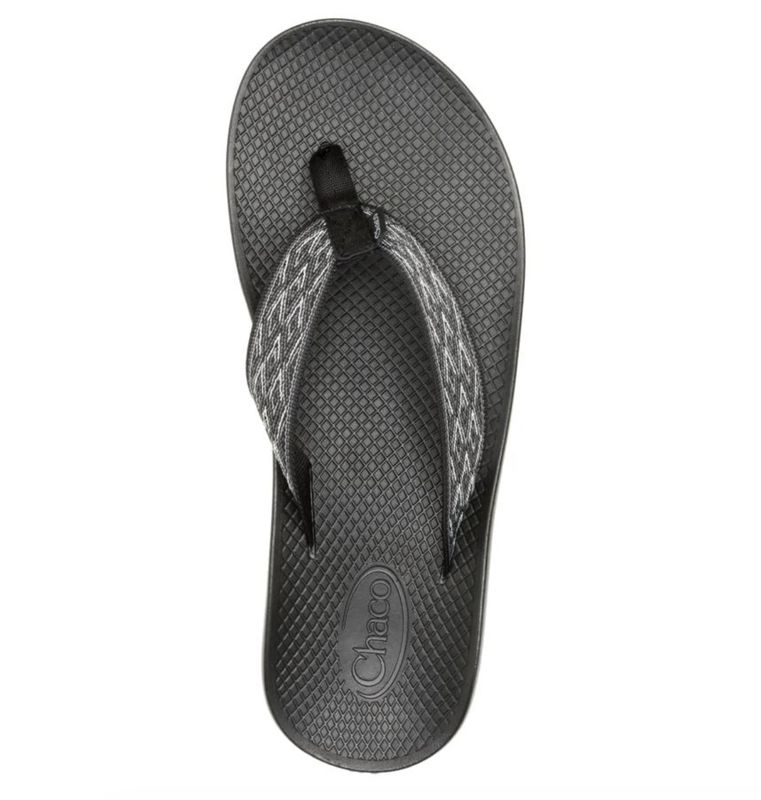 Chaco Men's Classic Flip Summit B/W 8