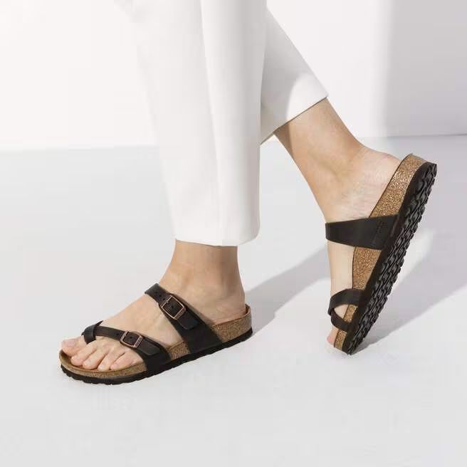 Birkenstock Women's Mayari Oiled Leather Sandal