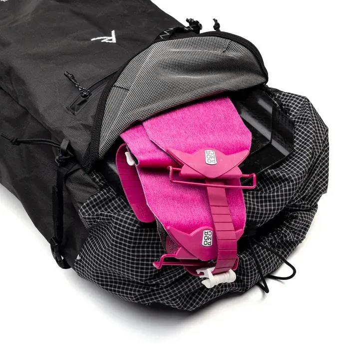 Raide LF 40L Touring Pack in Ac88e10e D7a0 4ea4 90ea D81eb4f5fbf0, alternate view 10