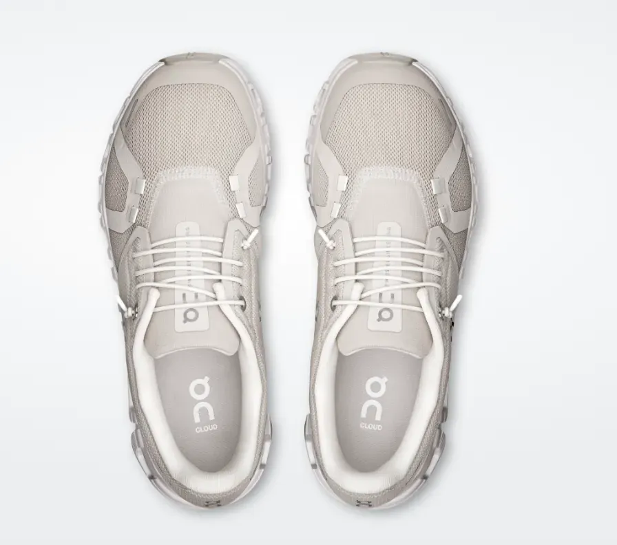 On Women's Cloud 6