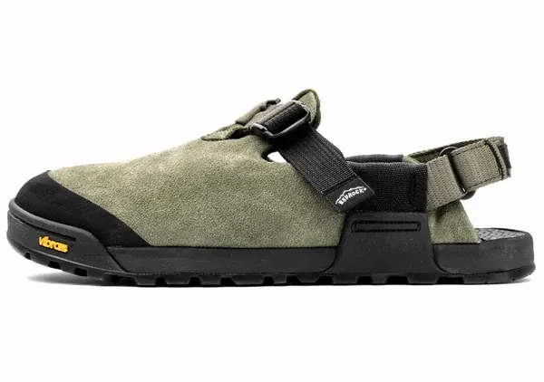 Bedrock Mountain Clog Leather Suede in 600x, alternate view 2