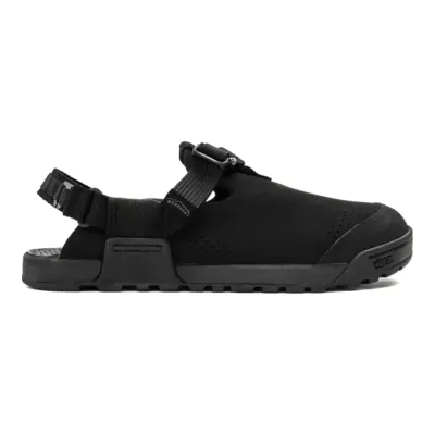 Bedrock Mountain Clog Synthetic Suede in Obsidian Black, main view