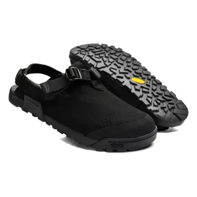 Bedrock Mountain Clog Synthetic Suede in Obsidian Black, alternate view 1