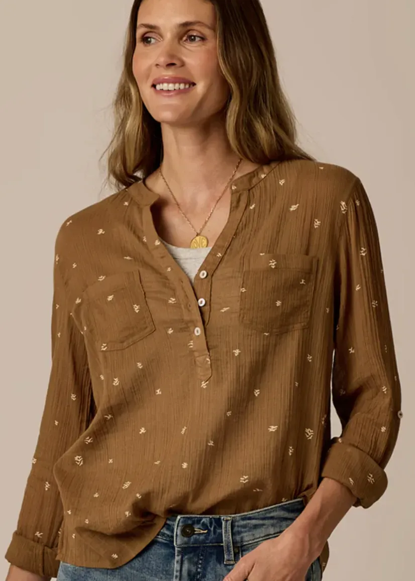 Carve Designs Women's Dylan Gauze Shirt