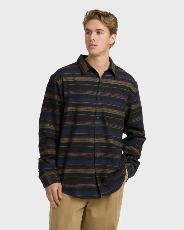 Billabong Men's Coastline Flannel in Om F, alternate view 1