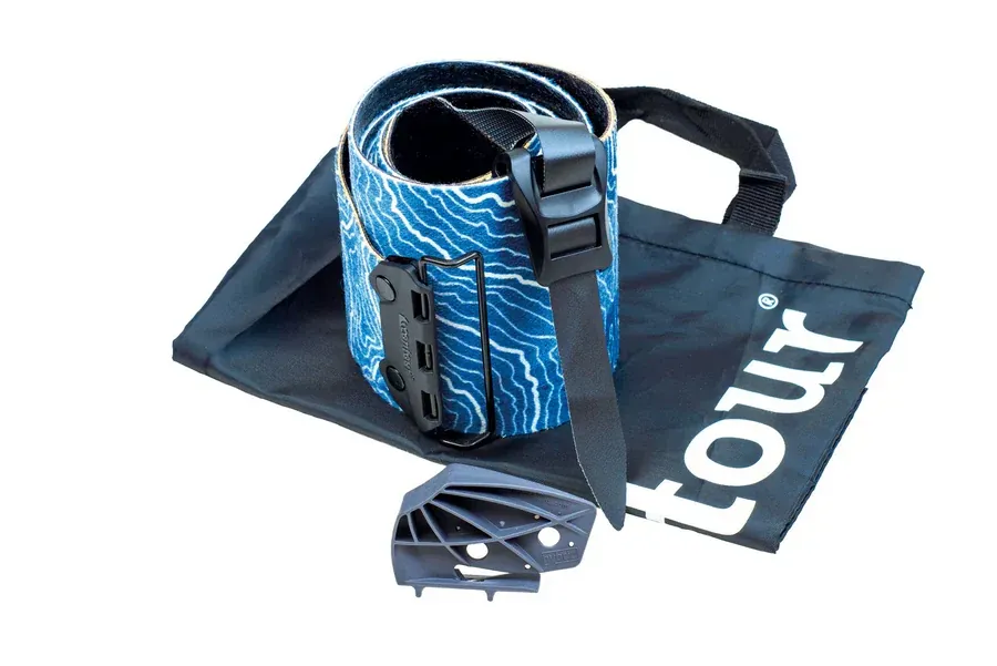 Contour Hybrid Mix 135mm Climbing Skins in 71392a3e Ffca 4921 A1eb D74fc6909d42, alternate view 1