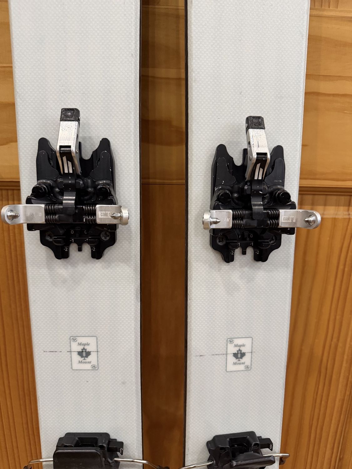 2023 Voilé Charger Ace 164 with Hagan Core 10 Bindings — Demo