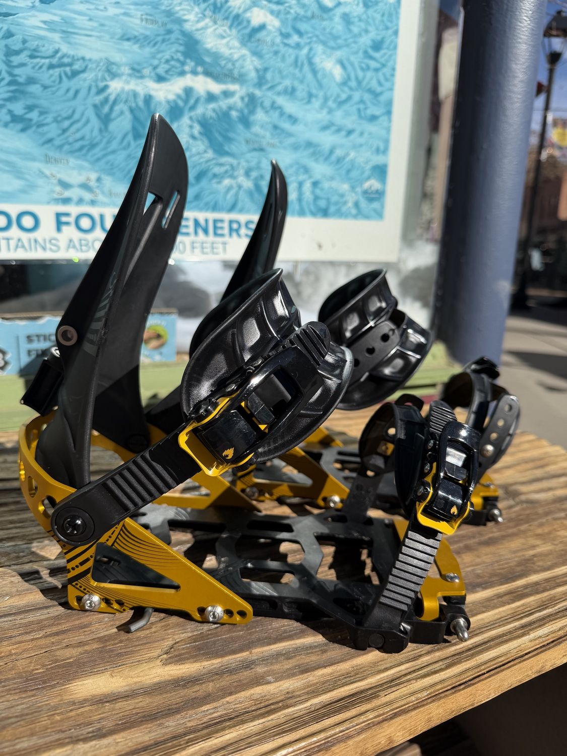 2025 Spark R&amp;D Arc ST Bindings, Small, Gold — Demo