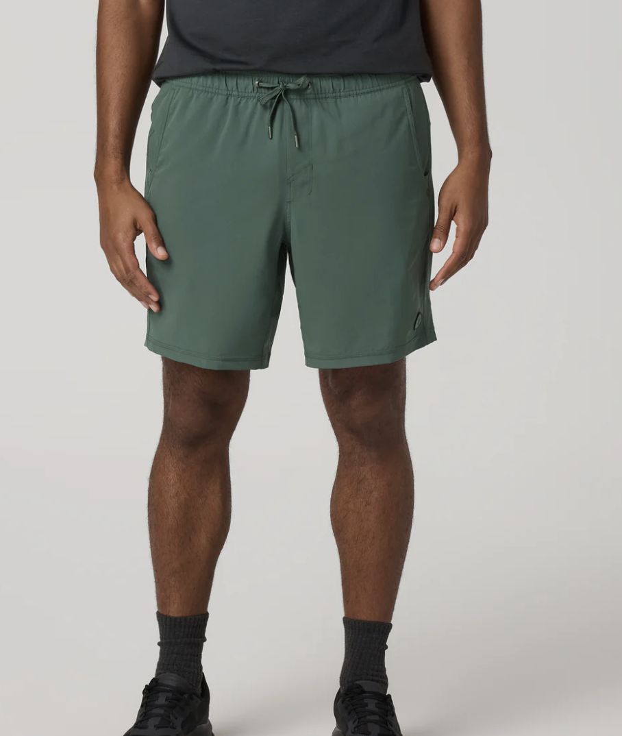 Vuori Kore Short Lined 7"