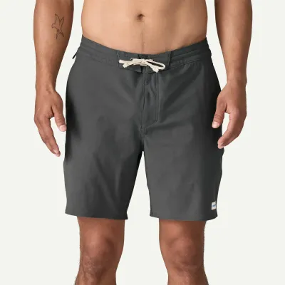 Patagonia Men's Home Waters Hybrid Short 18" in Bc1, alternate view 1