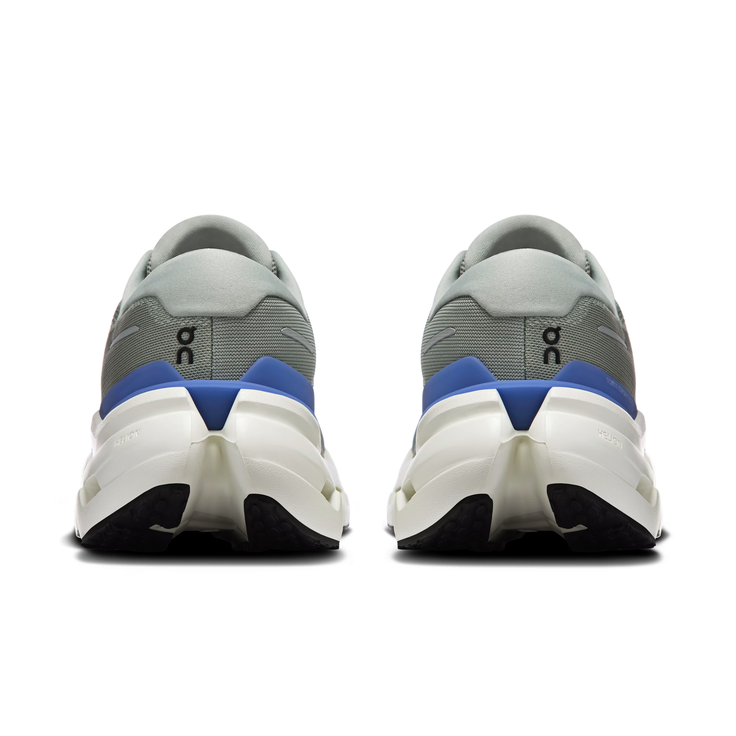 On Running Men's Cloudrunner 3