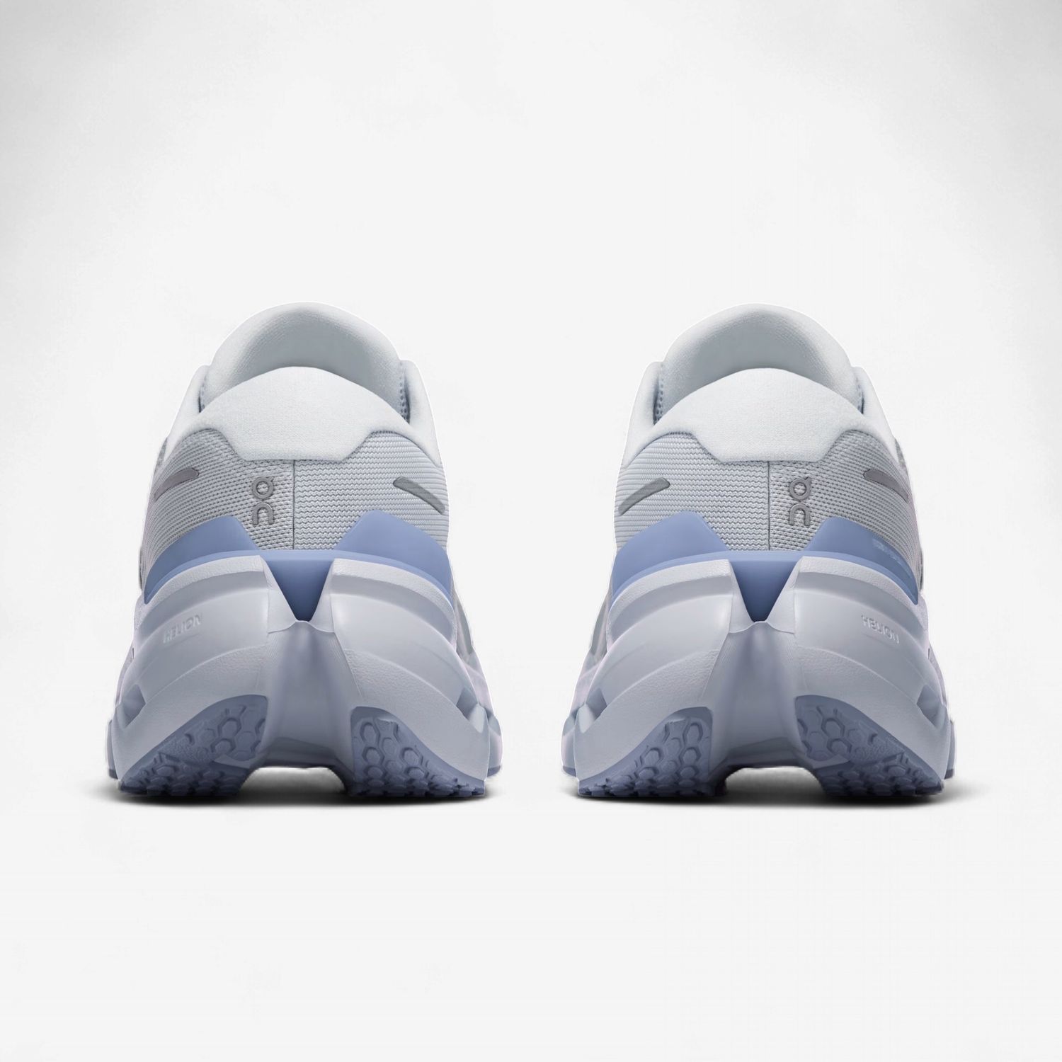 On Running Women's Cloudrunner 3