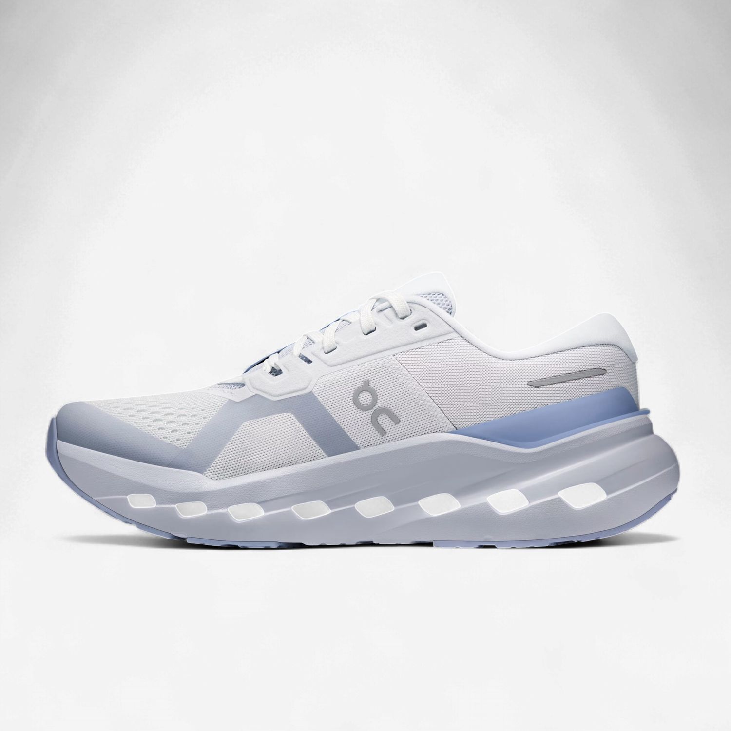 On Running Women's Cloudrunner 3