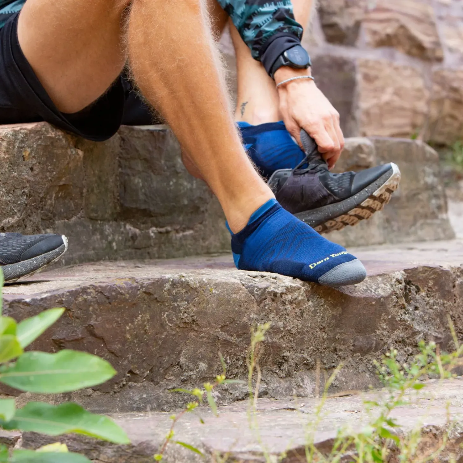 1039 - Darn Tough Run No Show Tab Ultra-Lightweight with Cushion