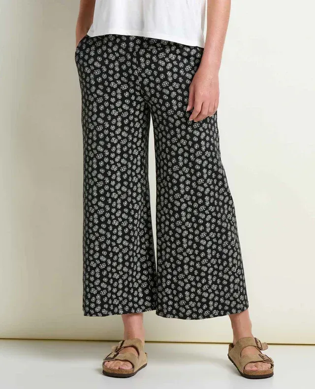 Toad&amp;Co Women's Chaka Wide Leg Crop Pant in Print 1, front view