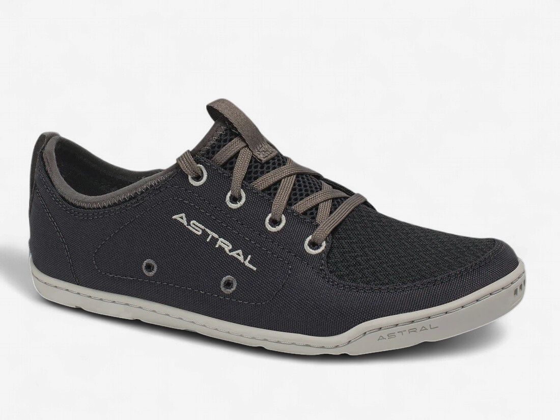 Astral Loyak Women's
