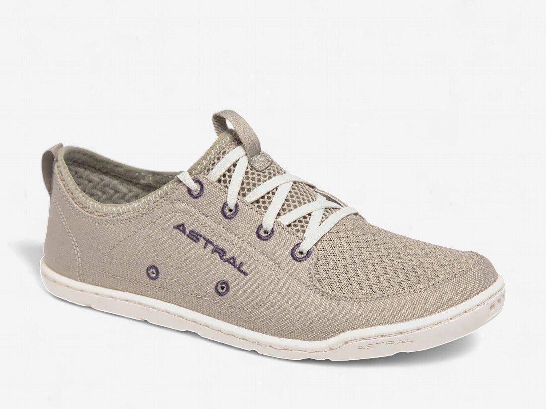 Astral Loyak Women's