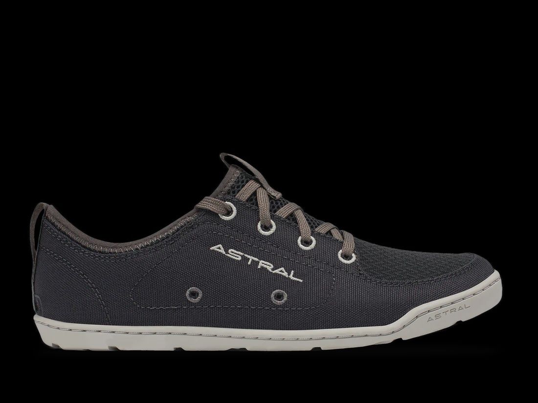 Astral Loyak Women's, Color: Light Black, Size: W6