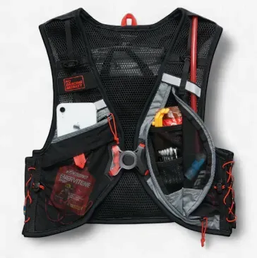 USWE Rush 8L Bike Hydration Vest, alternate view 3