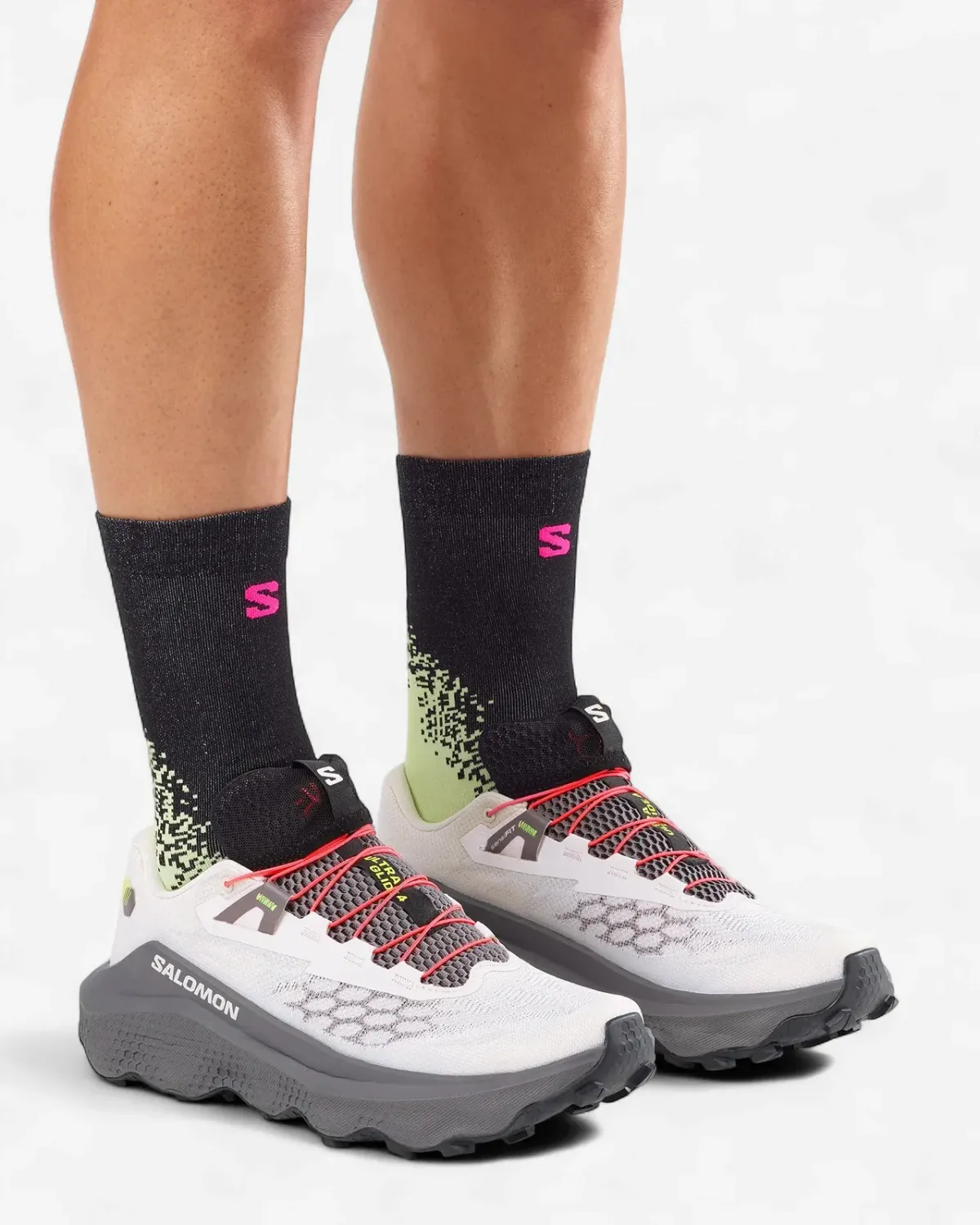 Salomon Men's Ultra Glide 4, alternate view 3