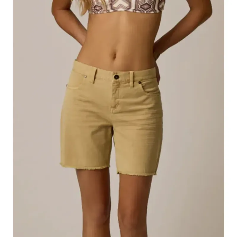 Carve Designs Oahu 6" Twill Short, front view