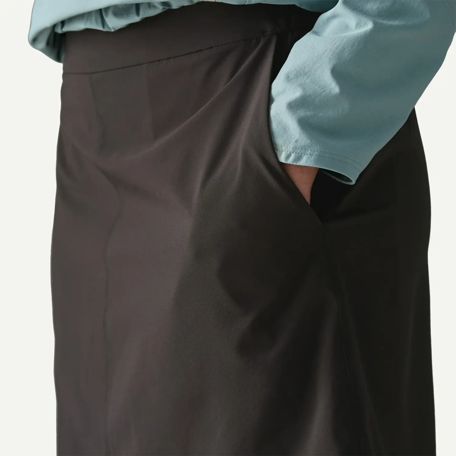 Patagonia Women's Terrebonne Traveler Skort in Bfpkt2, alternate view 2