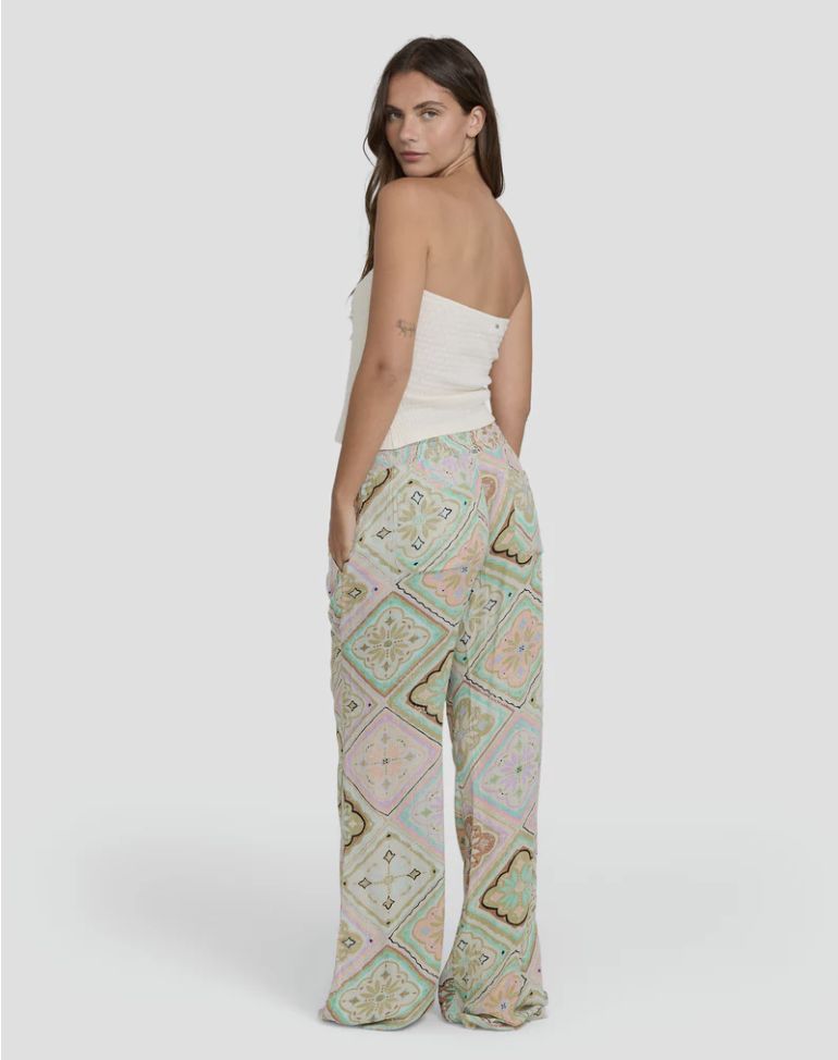 Billabong Women's New Waves 2 Printed Pant