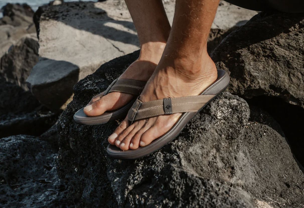 Reef Men's Cushion Phantom 2.0 Flip