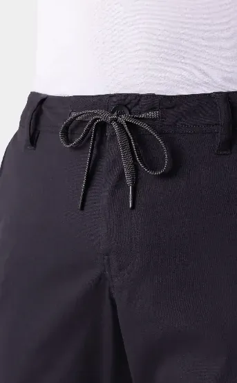 686 Men's Everywhere Pant Slim Fit, front view