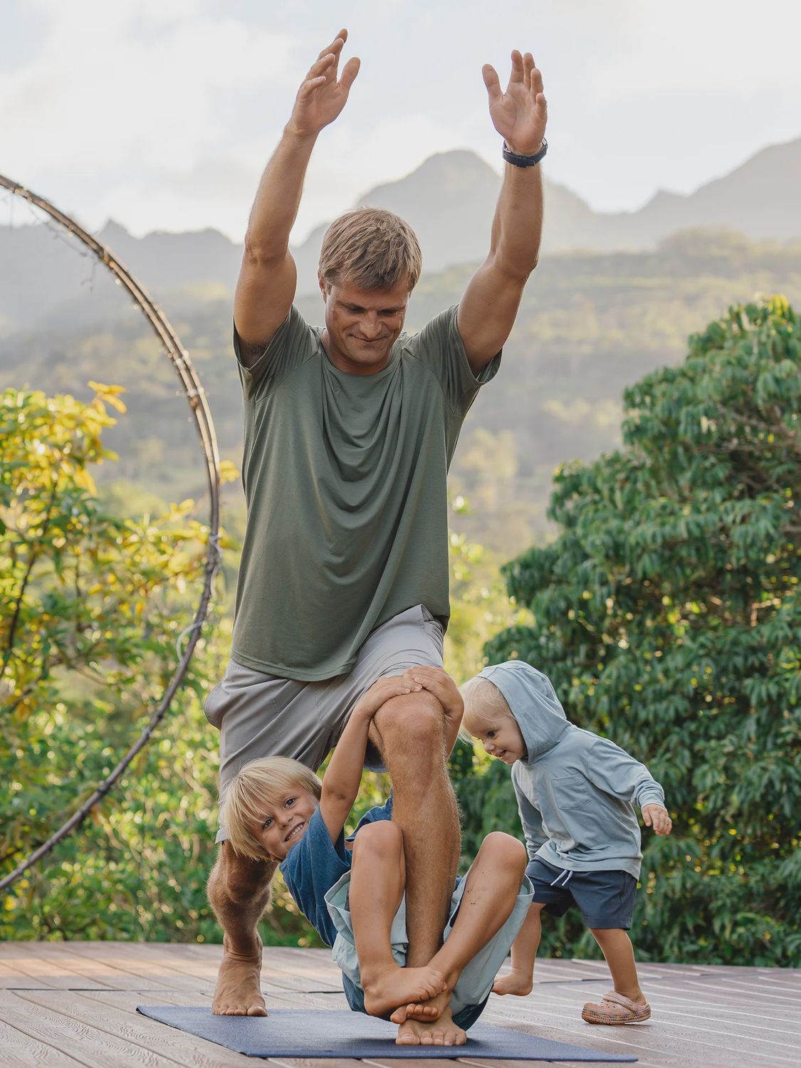 Free Fly Men's Elevate Lightweight Tee