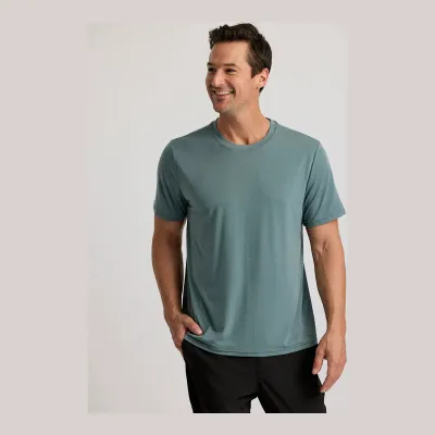 Free Fly Men's Elevate Lightweight Tee, front view